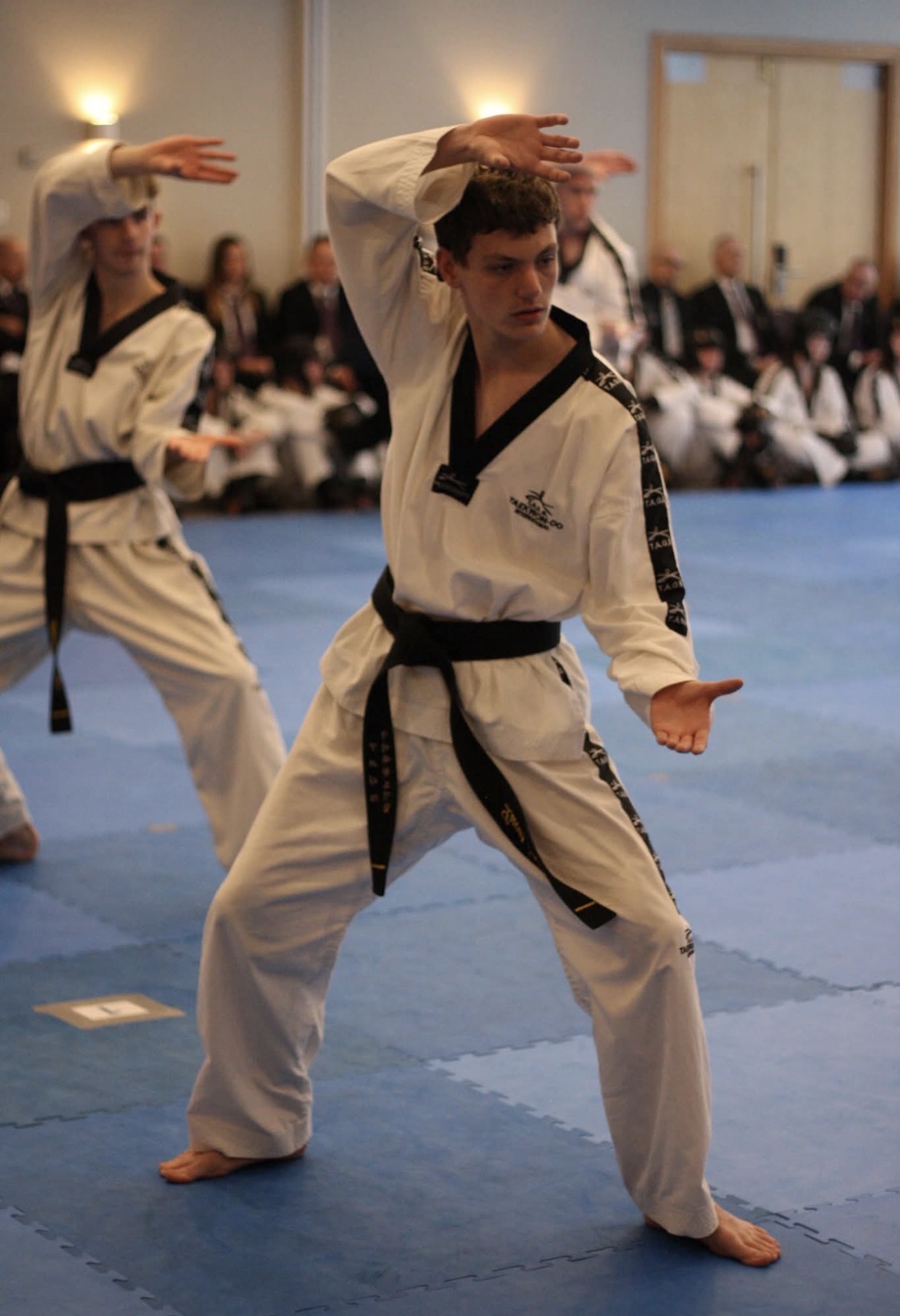 Lucas Foster performing a pattern at a TAGB competition